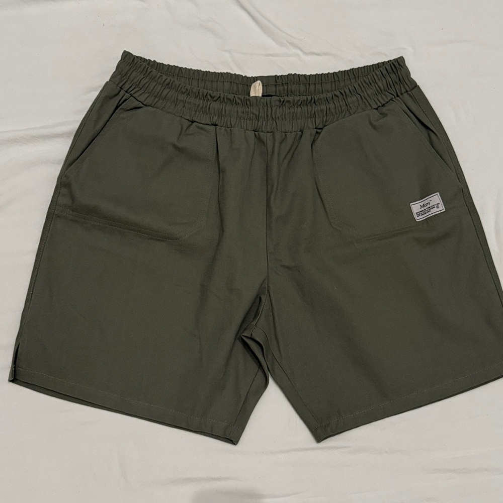 Boohoo MAN Men’s Green Casual Shorts L